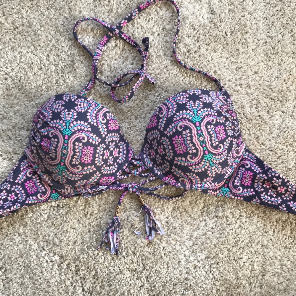 Bikini top